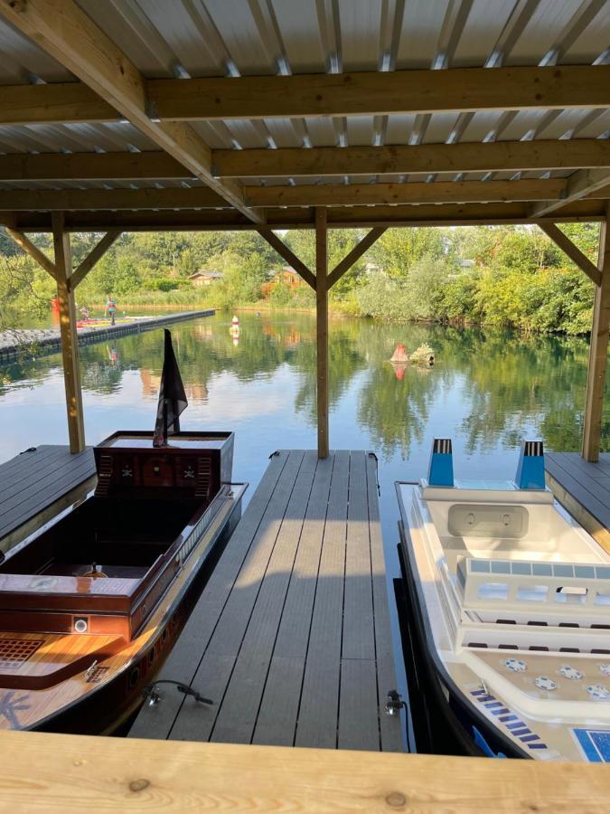 Holiday Home Breaks At Tattershall Lakes Coningsby Exterior foto